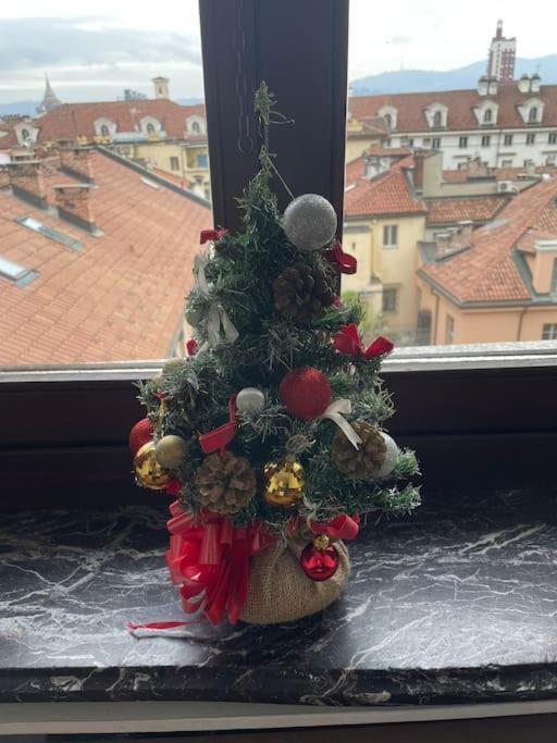 Apartamento Mansarda Di Charme Con Vista Turín Exterior foto