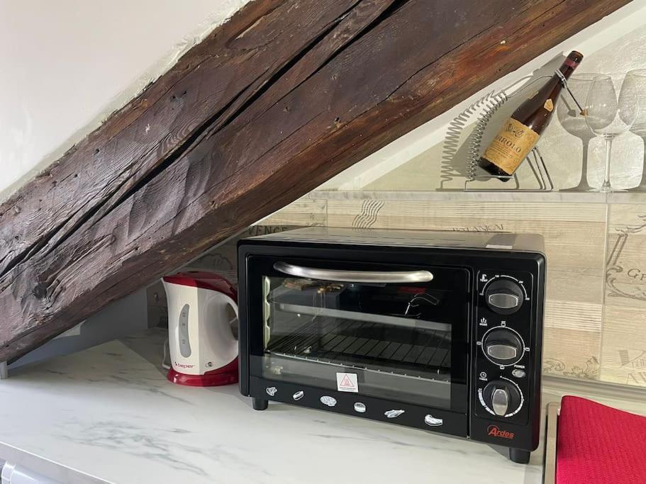 Apartamento Mansarda Di Charme Con Vista Turín Exterior foto