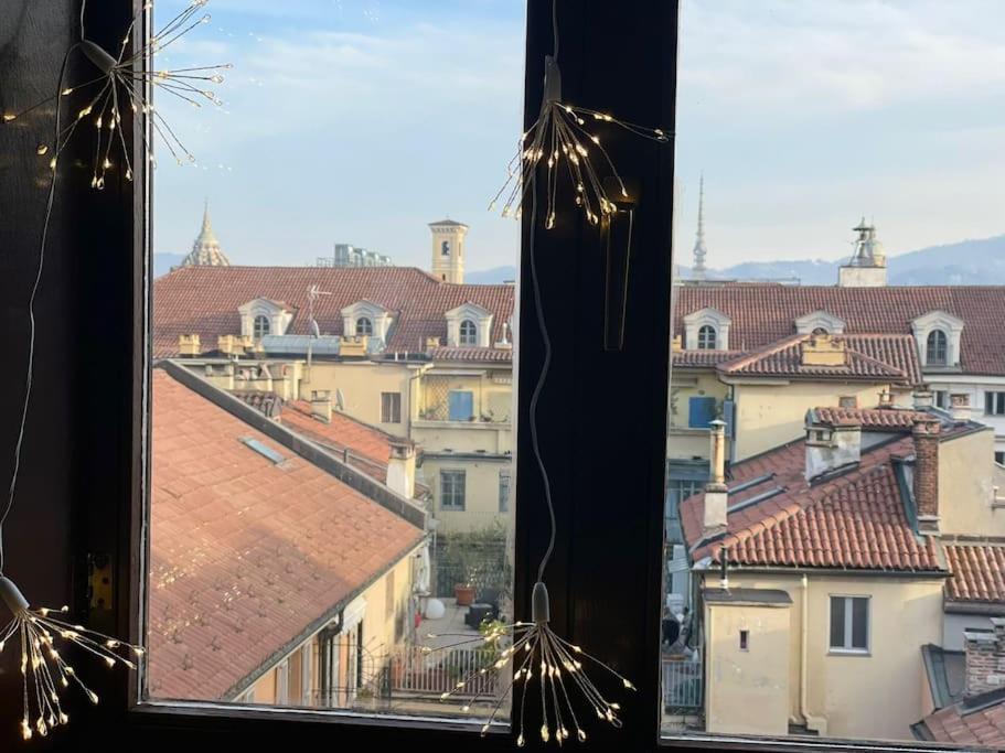 Apartamento Mansarda Di Charme Con Vista Turín Exterior foto