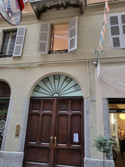 Apartamento Mansarda Di Charme Con Vista Turín Exterior foto
