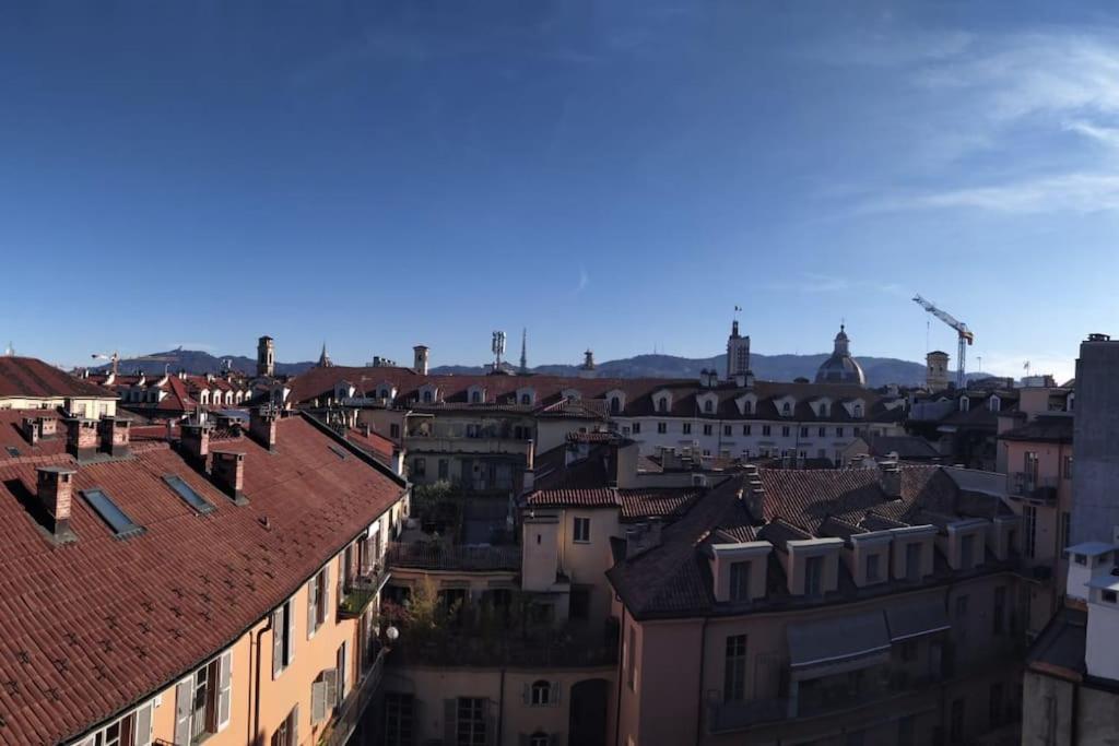 Apartamento Mansarda Di Charme Con Vista Turín Exterior foto