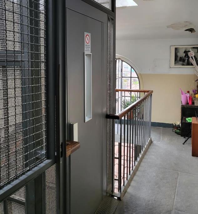 Apartamento Mansarda Di Charme Con Vista Turín Exterior foto