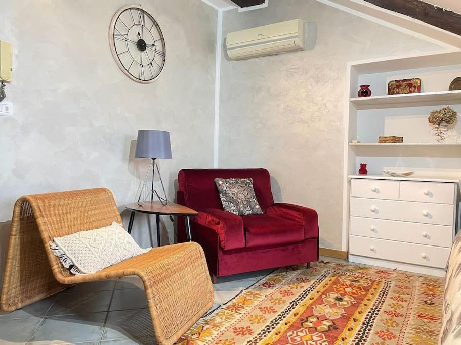 Apartamento Mansarda Di Charme Con Vista Turín Exterior foto